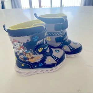 Nickelodeon Paw Patrol Fleece Lined Light-Up Snow Boots for boy Snow Toddler